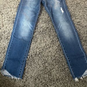 Blue skinny jeans